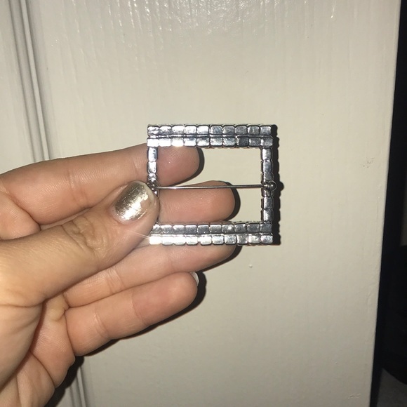 Brooch - Picture 2 of 2